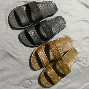 Jesus sandals like new